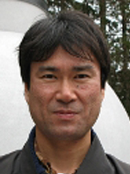 前田 昭博